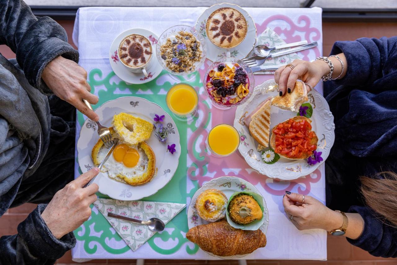 B&B La Cornice Σαν Τζιμινιάνο Εξωτερικό φωτογραφία